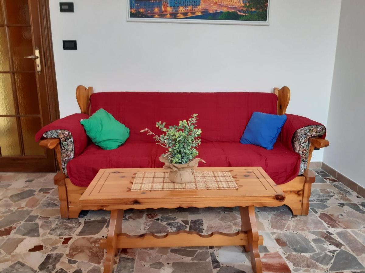 Grazioso Bilocale Merlino, Luminoso Con Vista Santuario, Wifi Giaveno Exterior photo
